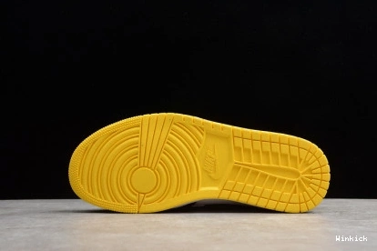 071 WHITE YELLOW BLACK JORDAN 1 852542 TOE AIR 0721